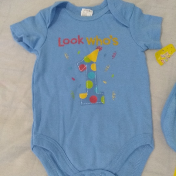 BNWT 1st Birthday Outfit - Picture 2 of 5